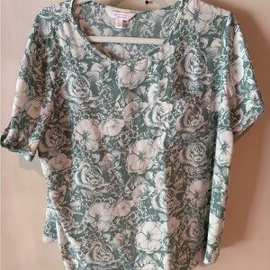 LC Lauren Conrad Green and White Floral Blouse